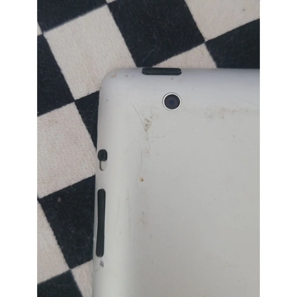 Apple iPad 2 A1395 16 GB, Wi-Fi, 9.7 in‎ - White
